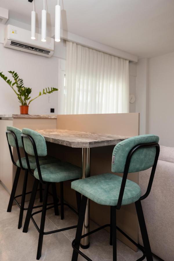 Elegance Apartment 2 Bedroom Suites Thessaloníki Eksteriør bilde