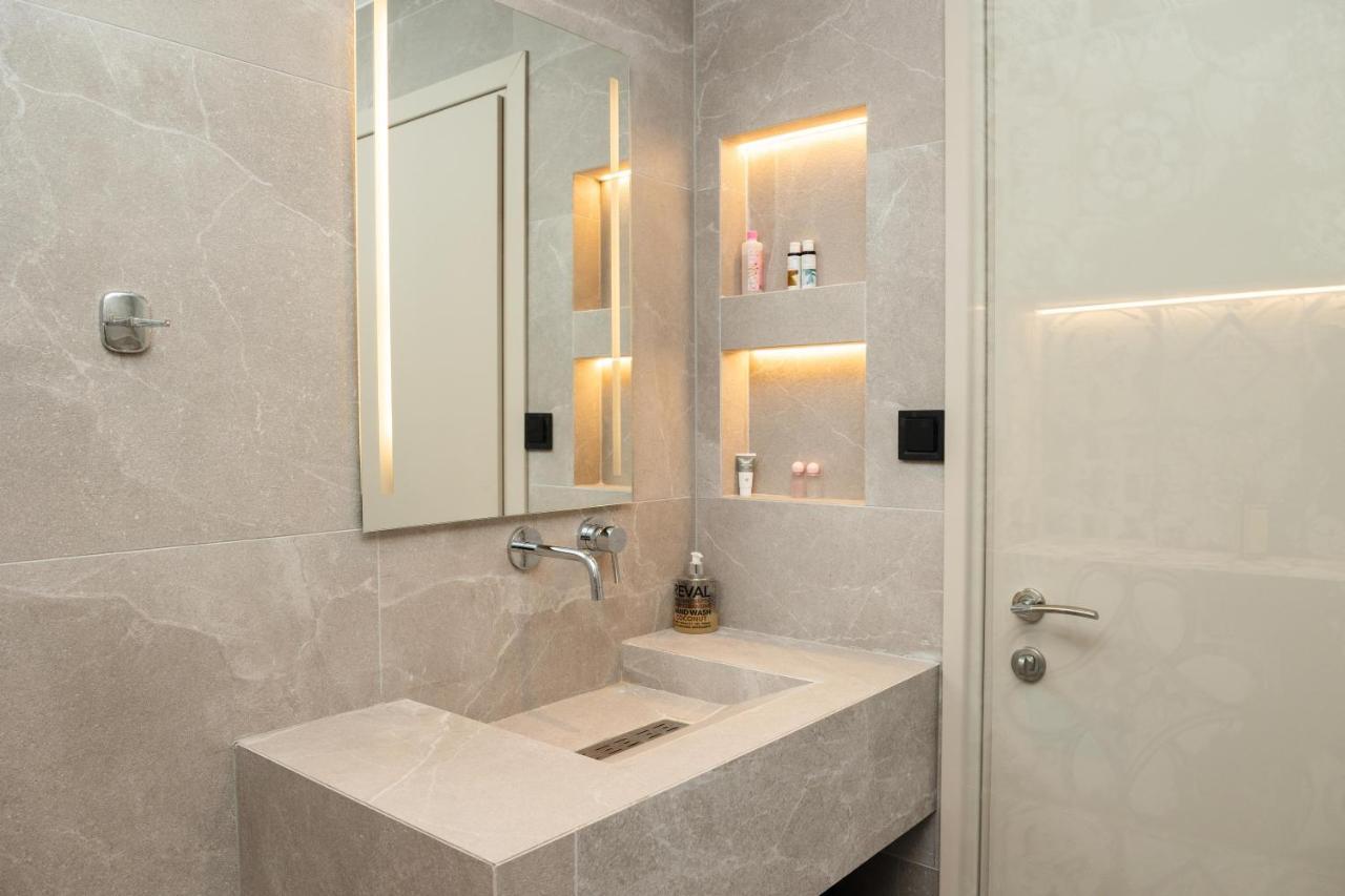 Elegance Apartment 2 Bedroom Suites Thessaloníki Eksteriør bilde