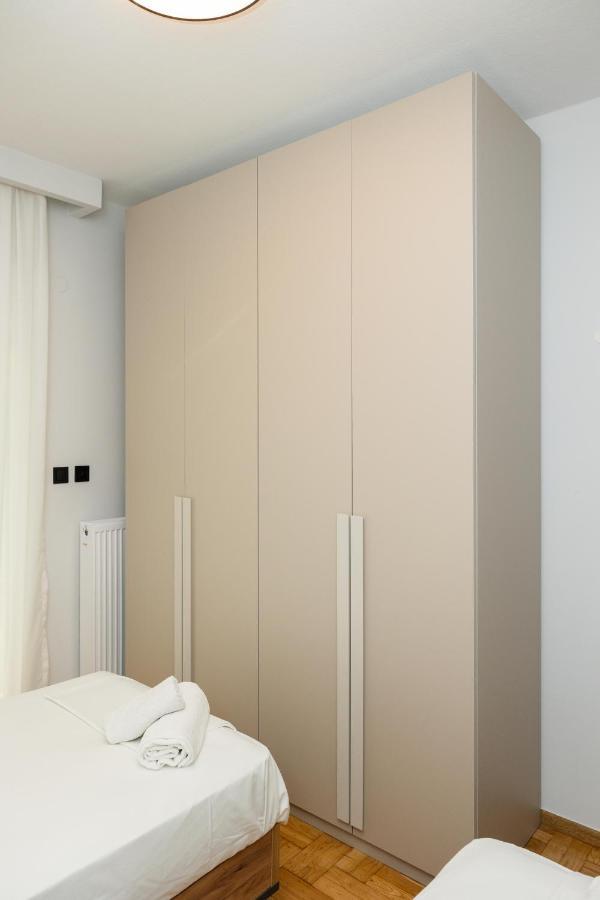 Elegance Apartment 2 Bedroom Suites Thessaloníki Eksteriør bilde